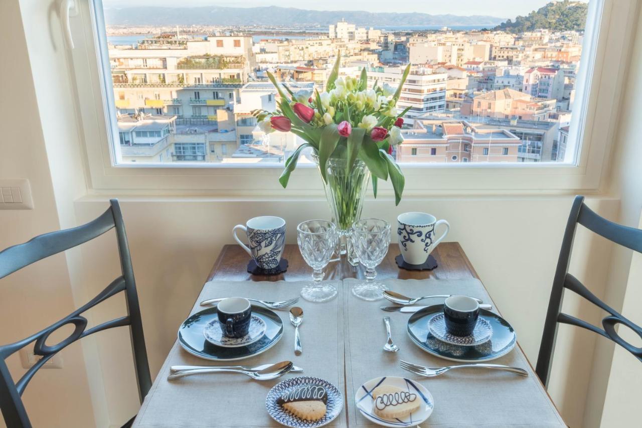 Eleventh Floor Suites Cagliari Eksteriør bilde