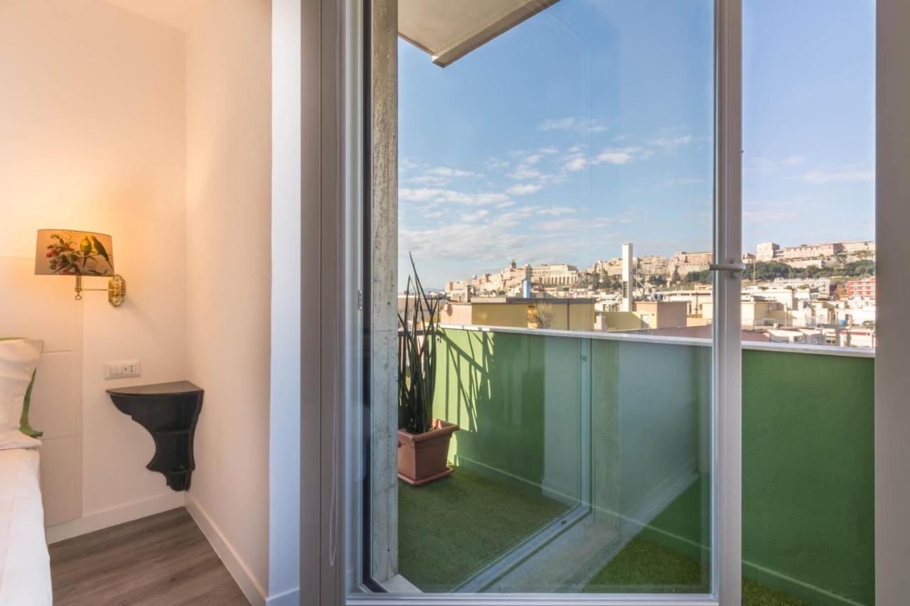 Eleventh Floor Suites Cagliari Eksteriør bilde